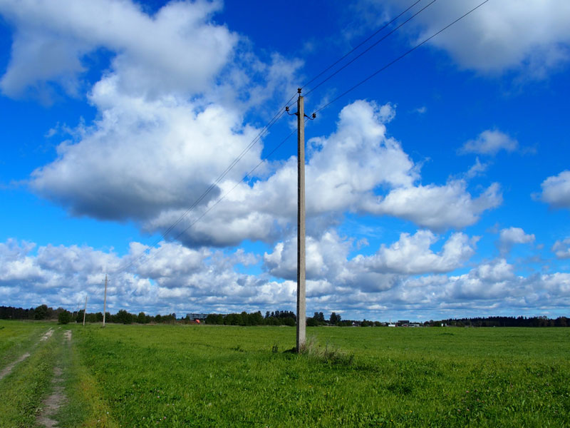 Pole Discoverer for predictive maintenance and fault detection