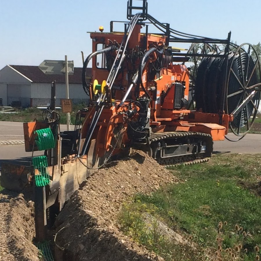 Tesmec Marais GD2 Rocksaw Trencher for network deployment in rural environments