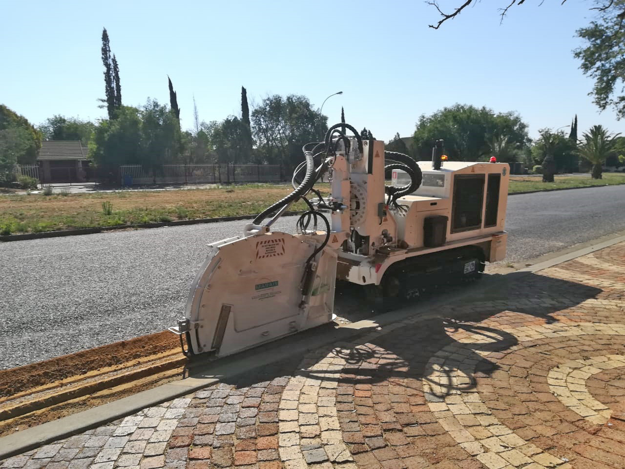 Trencher for Optic Fiber Jobsites Tesmec Marais Sidecut SC3C